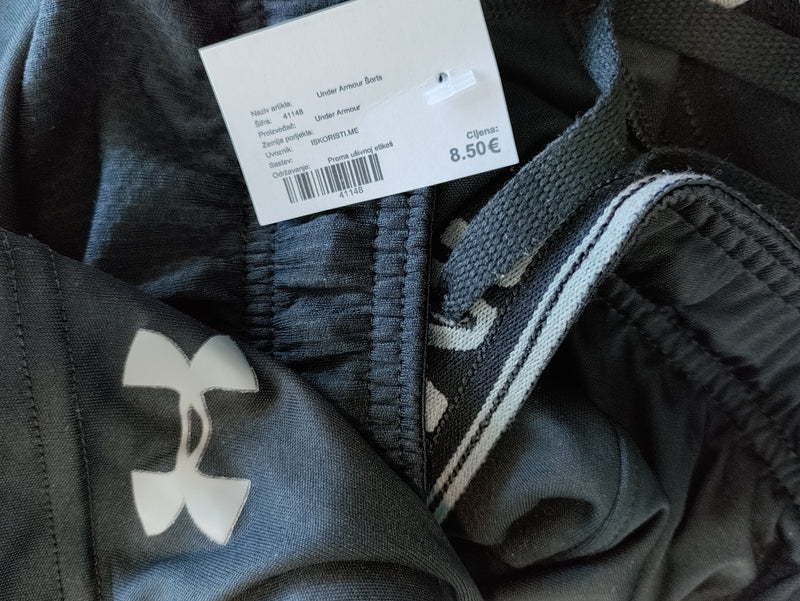 Under Armour Šorts