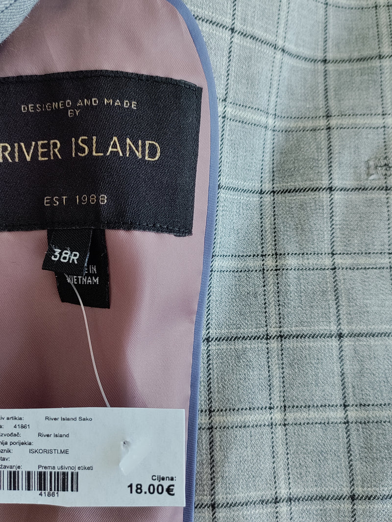 River Island Sako